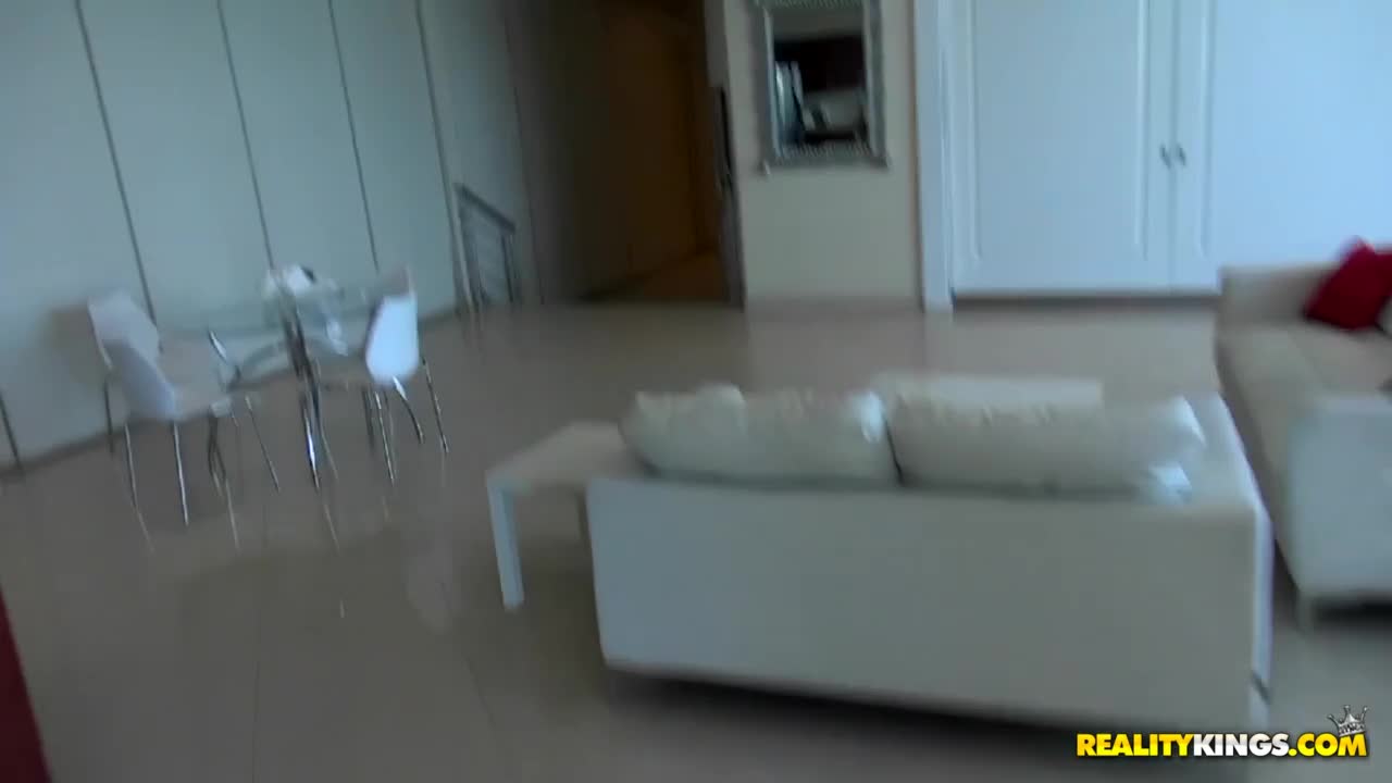 Aesthetic penetration session with a brunette gf Dayton Rains