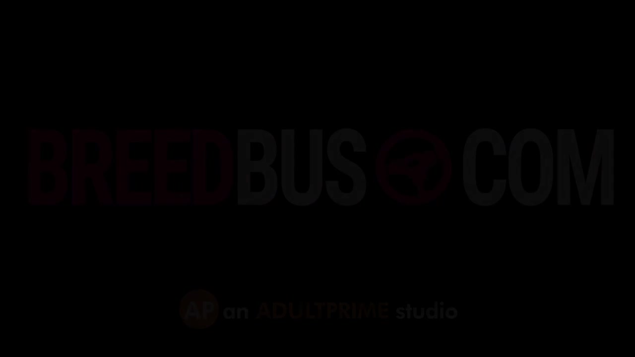 Mea Melone and Antonio Ross's POV action by Breed Bus